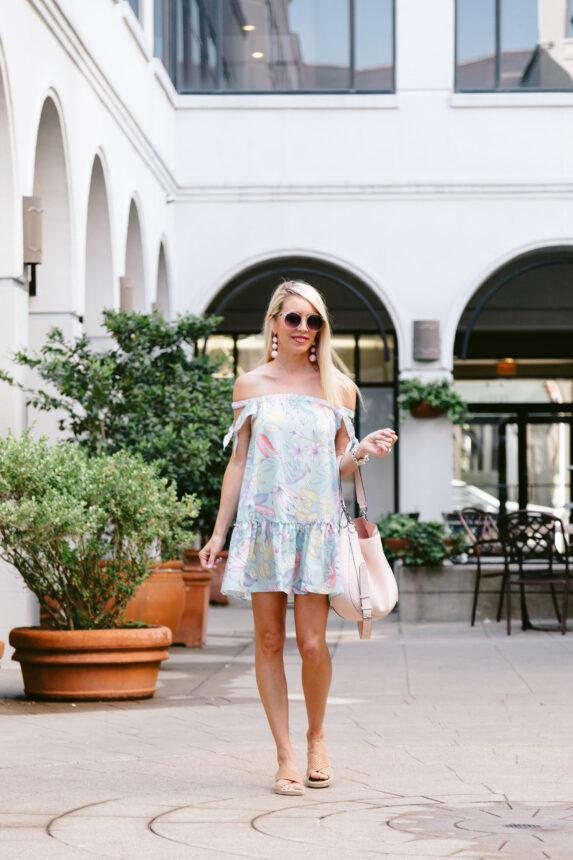 breezy floral dress, ots breezy dress, summer ruffle hem dress, open toe slides, neutral slides