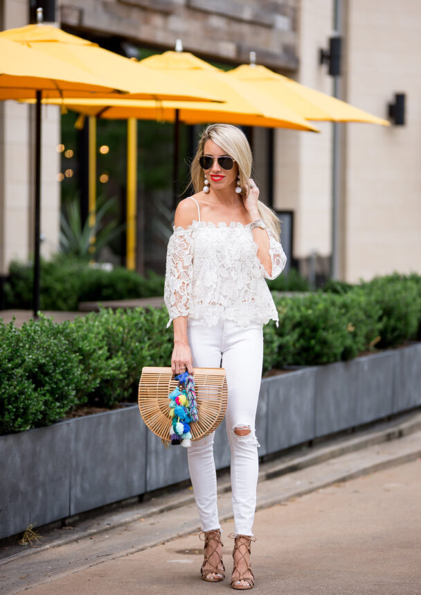 statement earrings, black sunnies, spring accessories, bright spring look, casual spring look