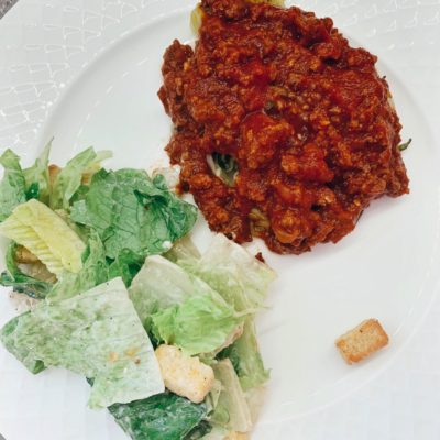 easy to make homemade spaghetti with meat sauce and zucchini - jaime shrayber lifestyle blogger