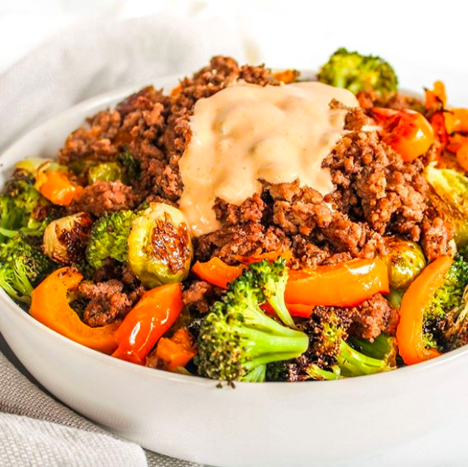 healthy beef veggie bowl recipe with comeback sauce