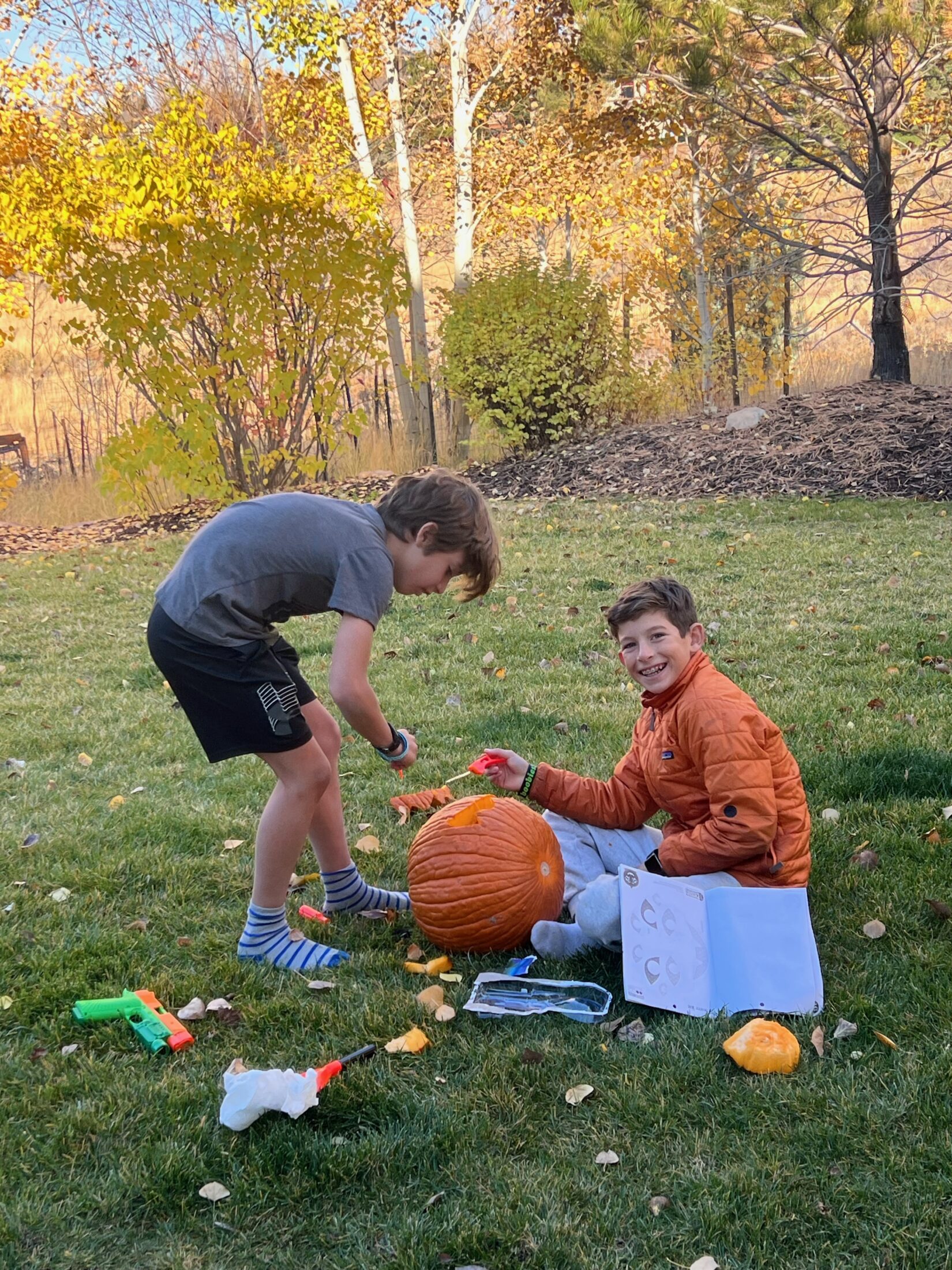 halloween, pumpkin carving, jaime shrayber